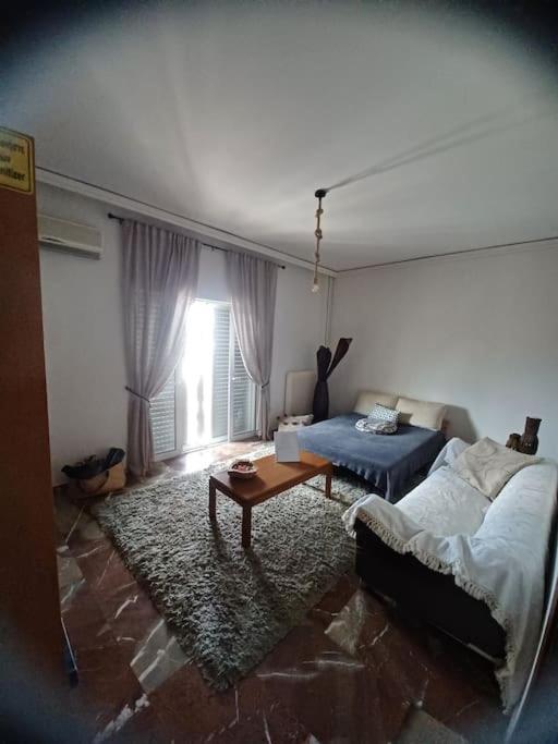 Apollo Apartment Athens/Airport Spáta Exteriér fotografie
